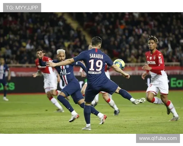 法甲巴黎引援策略：巴黎圣日耳曼的转会策略与未来计划